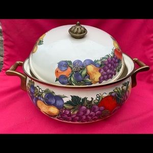 Antique Dutch Oven Fruit Pot with Brass Handles